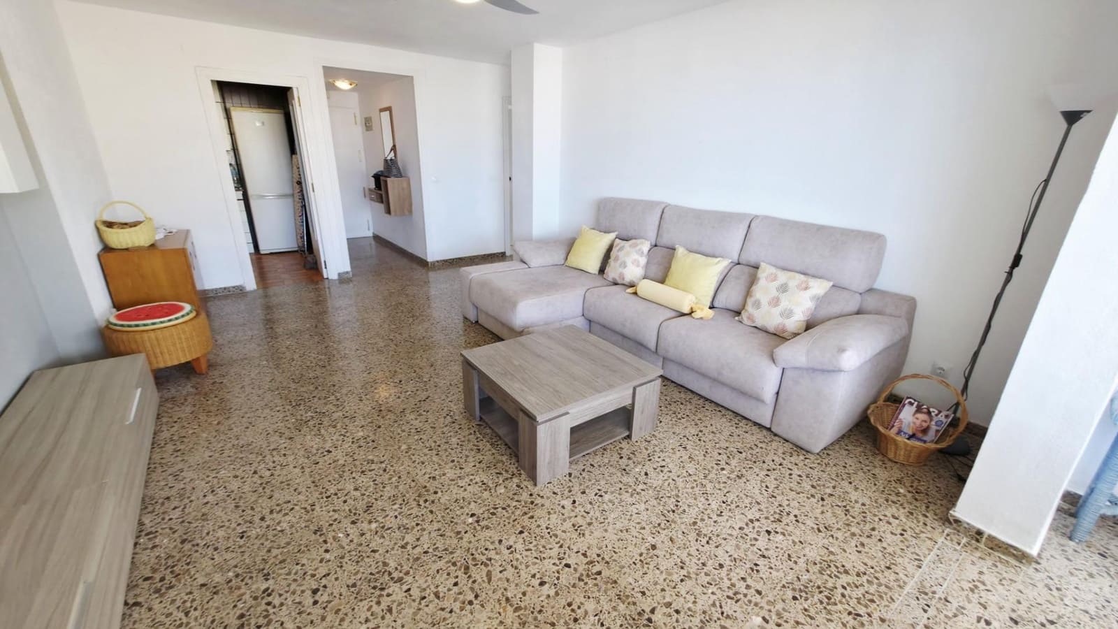 3 bedroom Flat for sale in Playa de San Juan with pool - € 435,000 (Ref: 9839365)
