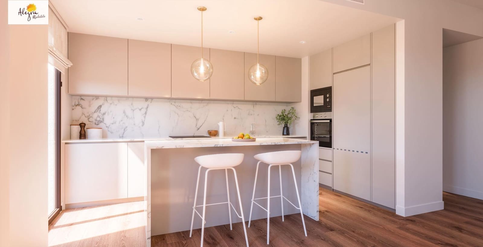 3 soverom Leilighet til salgs i Valencia by med svømmebasseng garasje - € 780 000 (Ref: 9846530)
