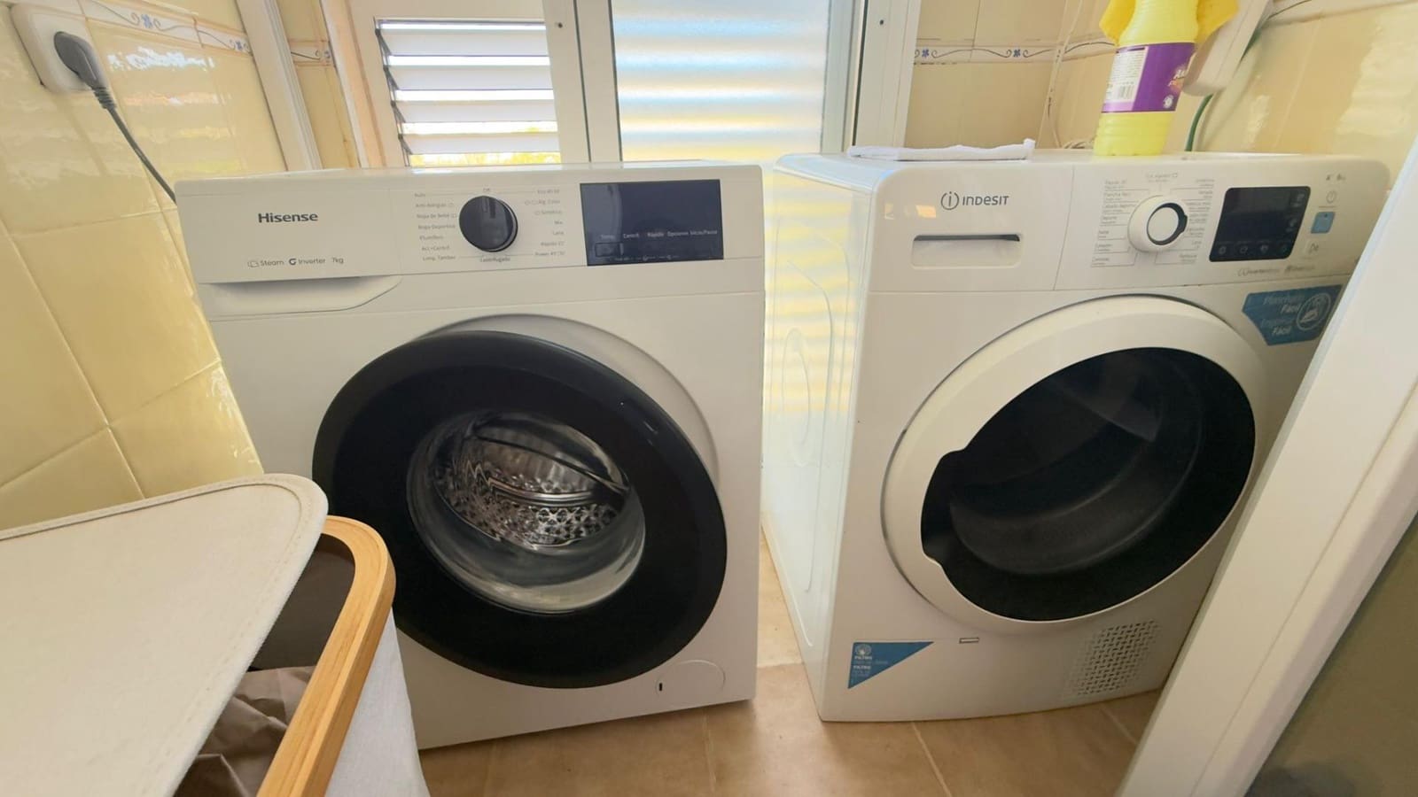 4 soveværelse Penthouse til leje i Alicante by med swimmingpool garage - € 2.000 (Ref: 9849508)