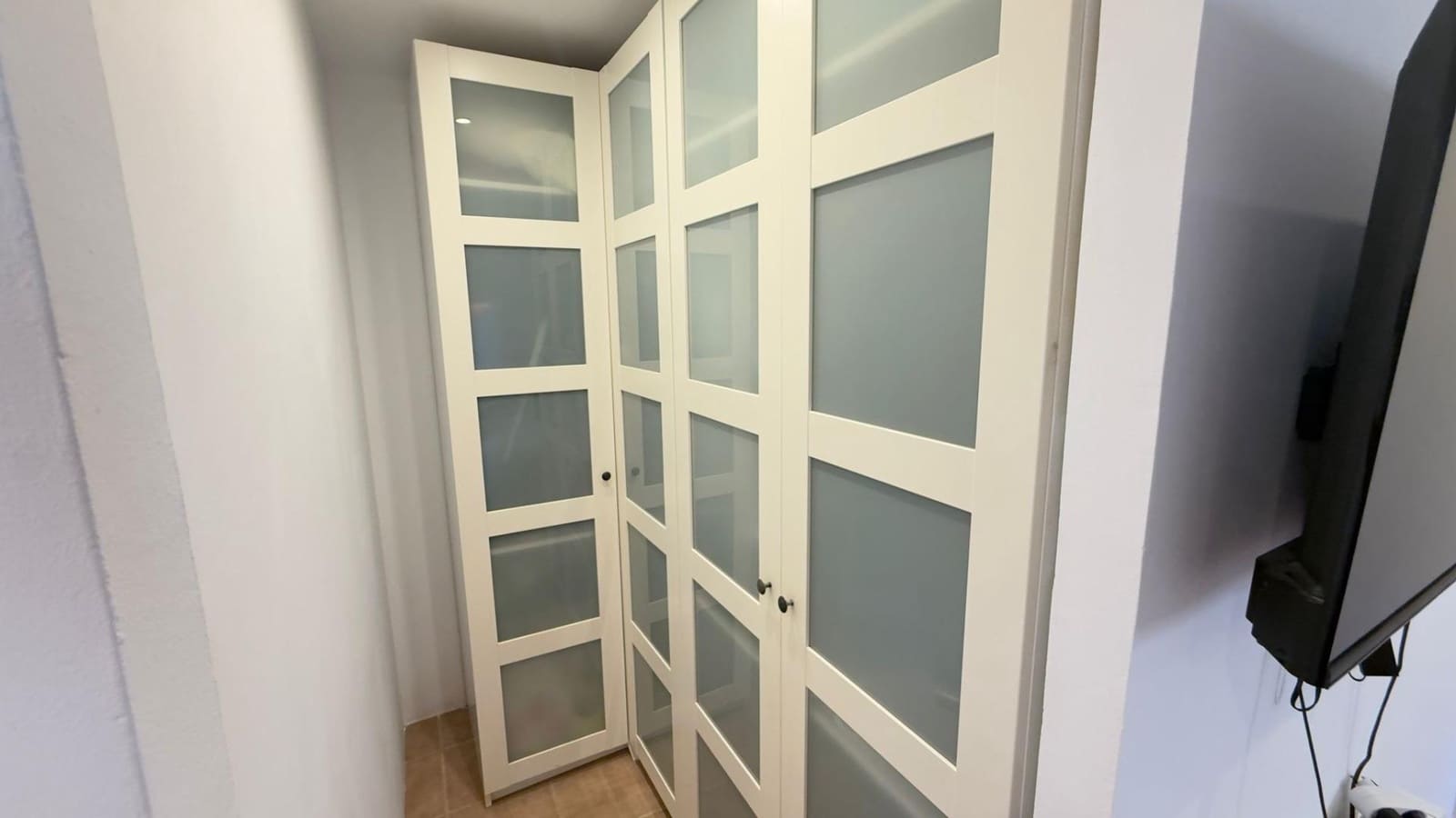 4 soveværelse Penthouse til leje i Alicante by med swimmingpool garage - € 2.000 (Ref: 9849508)