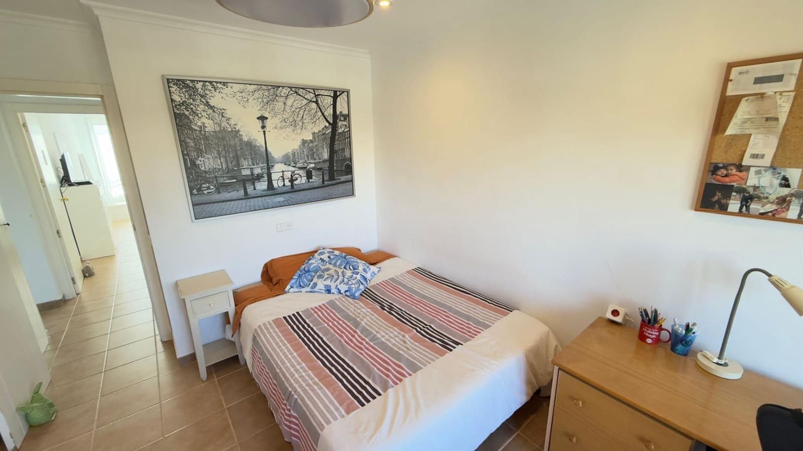 4 soveværelse Penthouse til leje i Alicante by med swimmingpool garage - € 2.000 (Ref: 9849508)