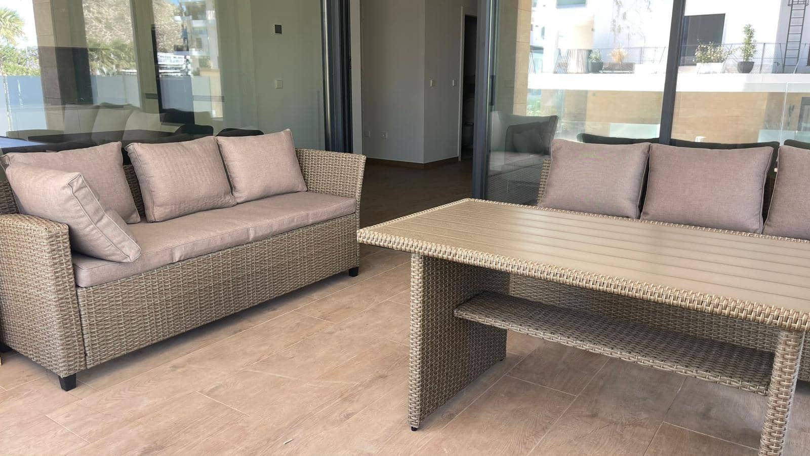 2 bedroom Apartment for rent in La Villajoyosa / Vila Joiosa with pool garage - € 2,000 (Ref: 9851882)