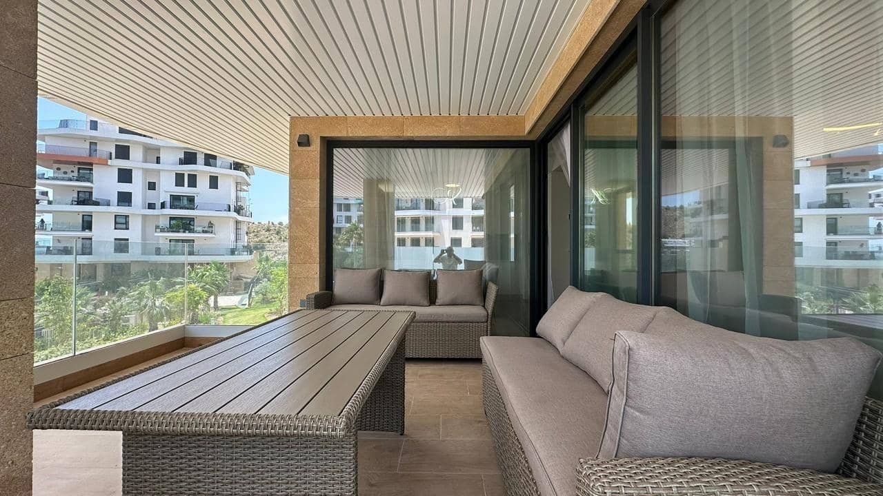 2 bedroom Apartment for rent in La Villajoyosa / Vila Joiosa with pool garage - € 2,000 (Ref: 9851882)