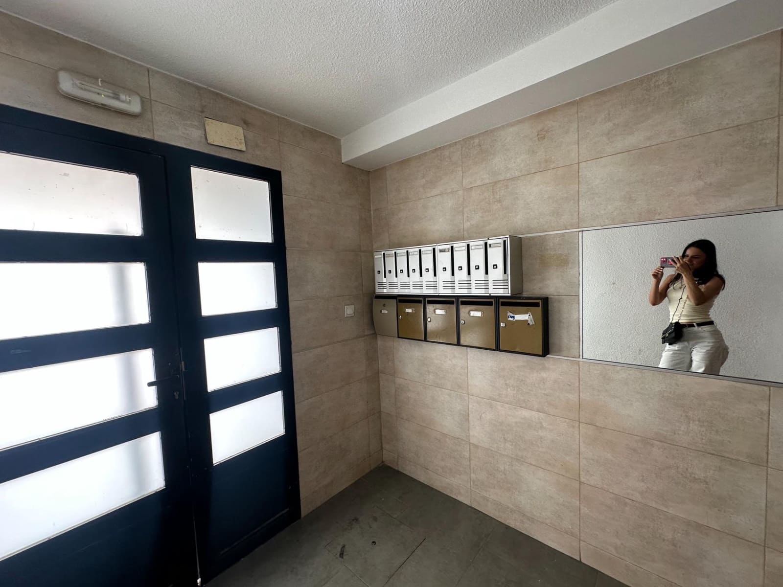 3 Zimmer Apartment zu verkaufen in Alicante / Alacant Stadt - 77.000 € (Ref: 9855565)