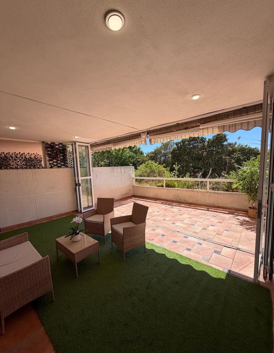 2 soveværelse Lejlighed til salg i Playa de San Juan med swimmingpool garage - € 430.000 (Ref: 9855566)