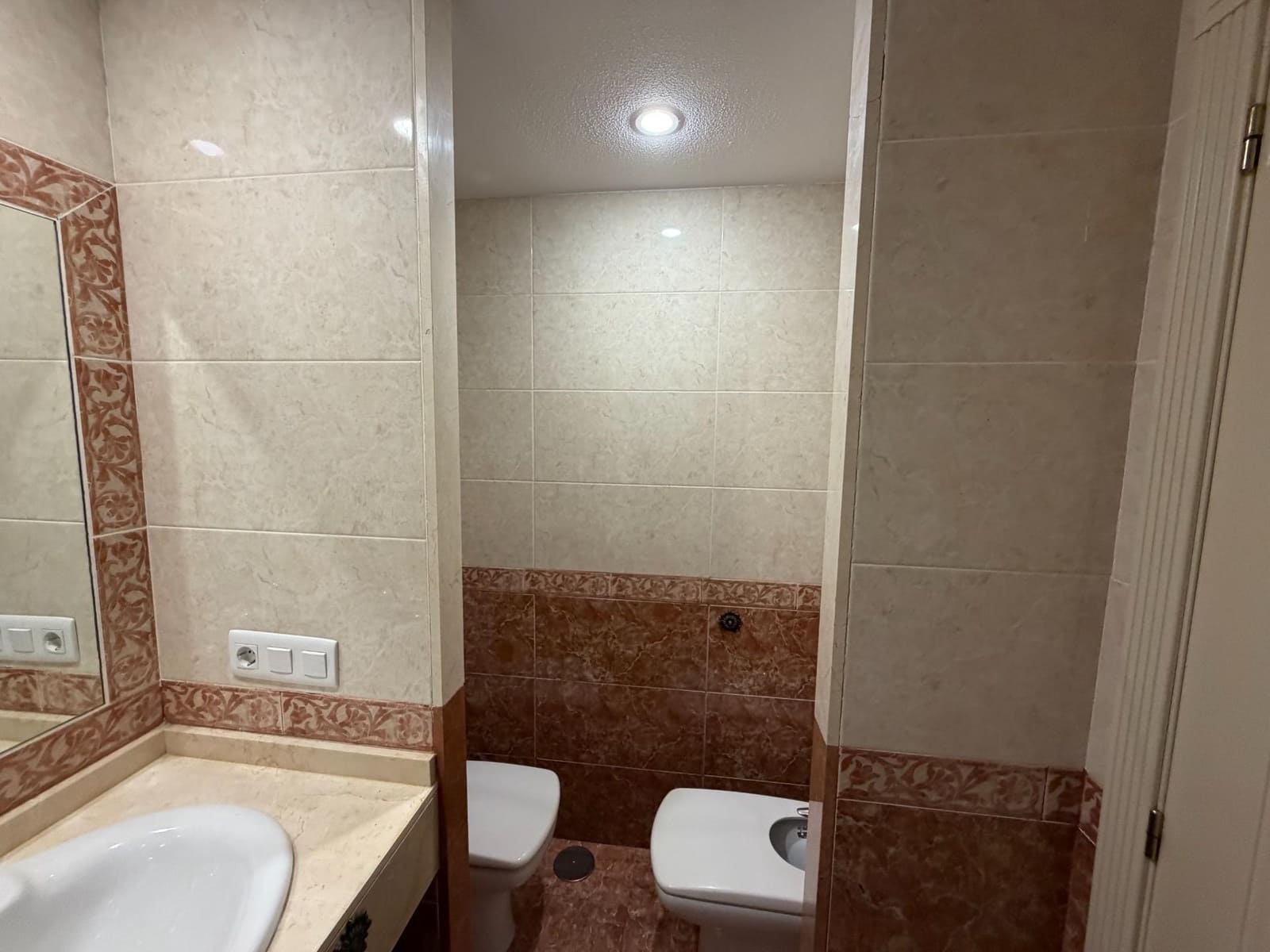 2 soveværelse Lejlighed til salg i Playa de San Juan med swimmingpool garage - € 430.000 (Ref: 9855566)