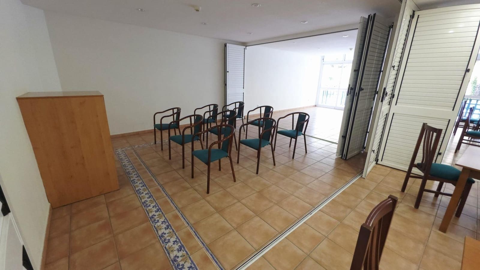 2 soveværelse Lejlighed til salg i Playa de San Juan med swimmingpool garage - € 430.000 (Ref: 9855566)