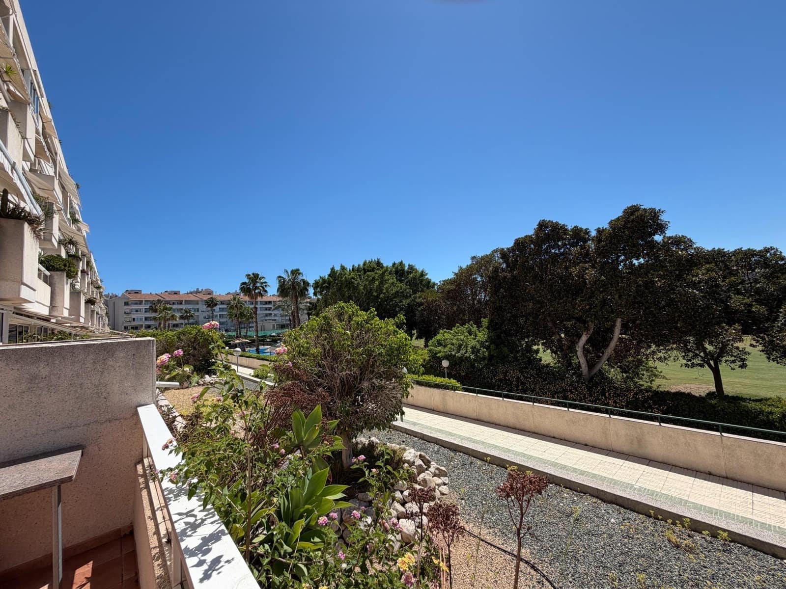 2 soveværelse Lejlighed til salg i Playa de San Juan med swimmingpool garage - € 430.000 (Ref: 9855566)