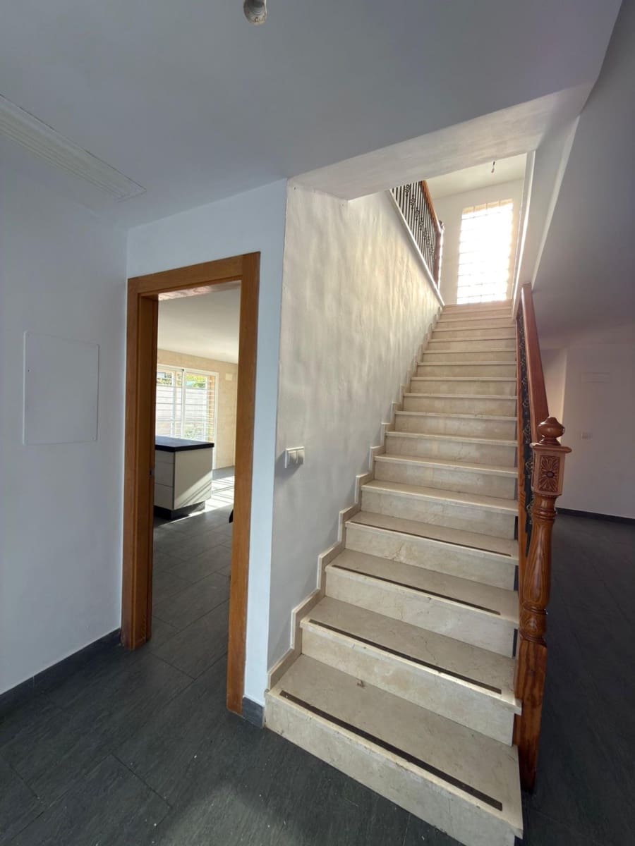 4 Zimmer Villa zu verkaufen in Aspe - 237.000 € (Ref: 9855567)
