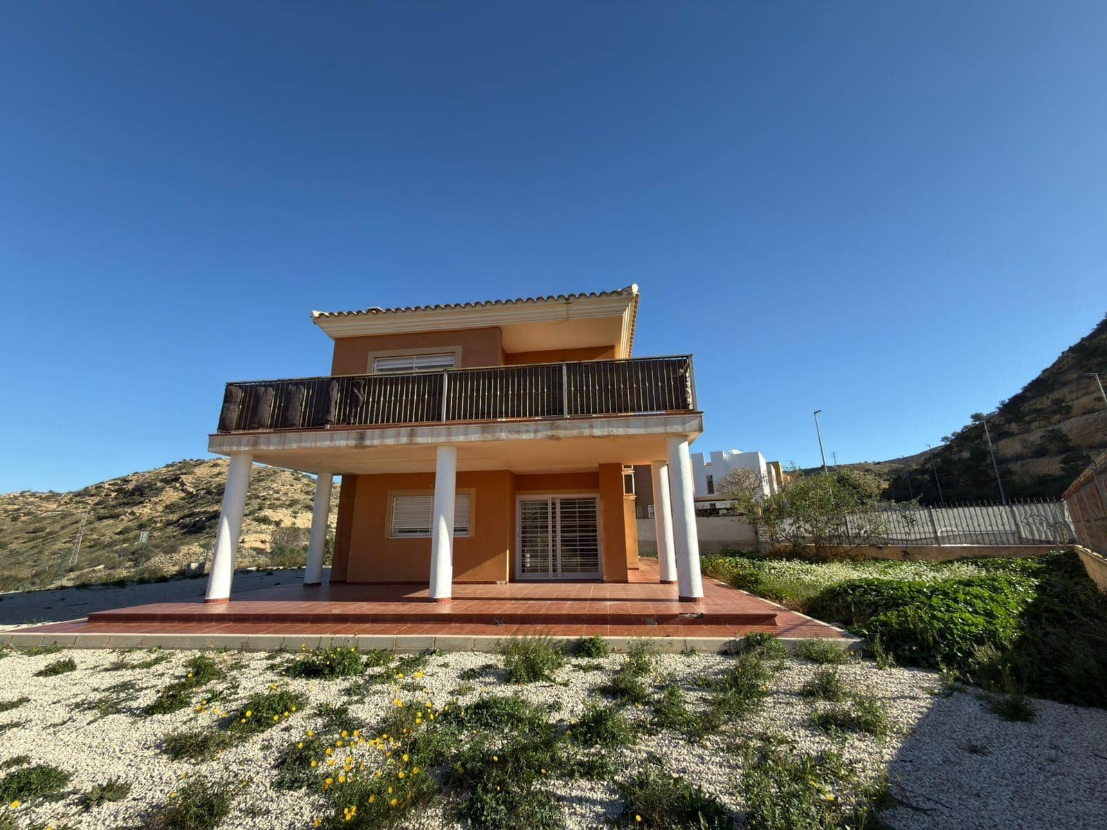 4 Zimmer Villa zu verkaufen in Aspe - 237.000 € (Ref: 9855567)
