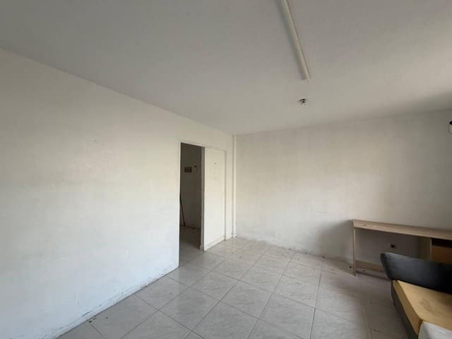2 Zimmer Apartment zu verkaufen in Juan XXIII, Alicante / Alacant Stadt - 59.000 € (Ref: 9855569)