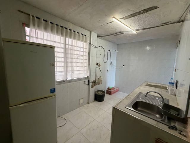 2 Zimmer Apartment zu verkaufen in Juan XXIII, Alicante / Alacant Stadt - 59.000 € (Ref: 9855569)