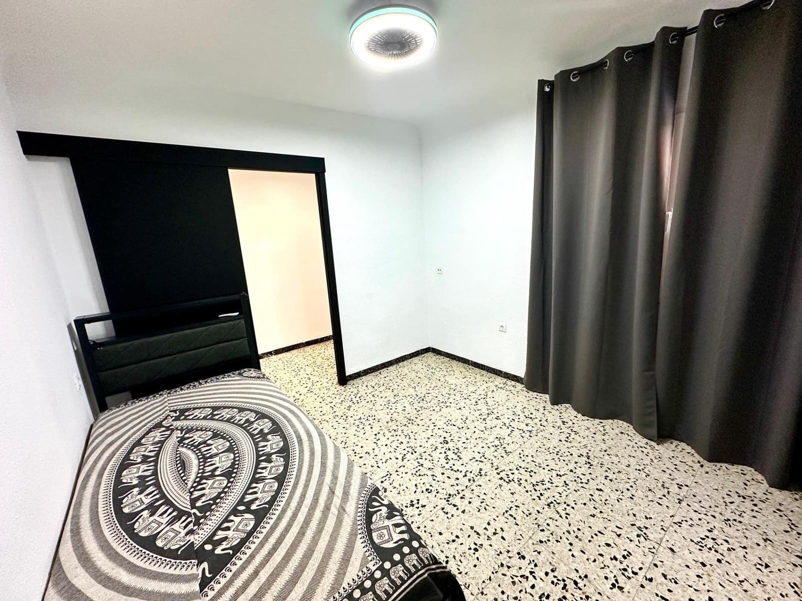 5 bedroom Apartment for sale in Alicante / Alacant city - € 184,900 (Ref: 9860210)