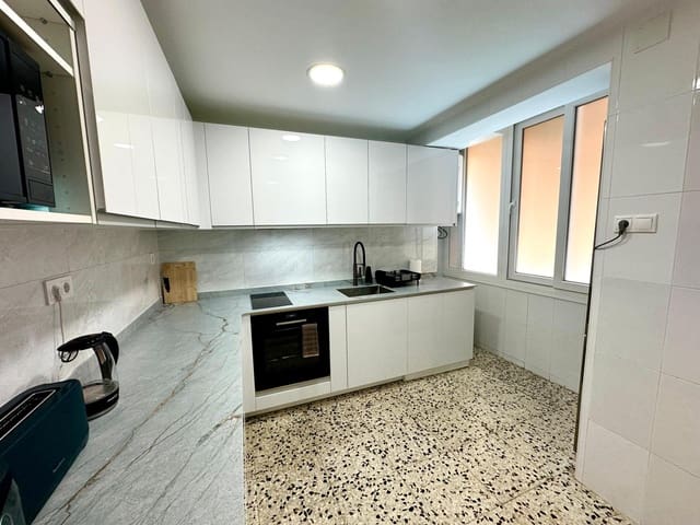 5 Zimmer Apartment zu verkaufen in Alicante / Alacant Stadt - 184.900 € (Ref: 9860210)