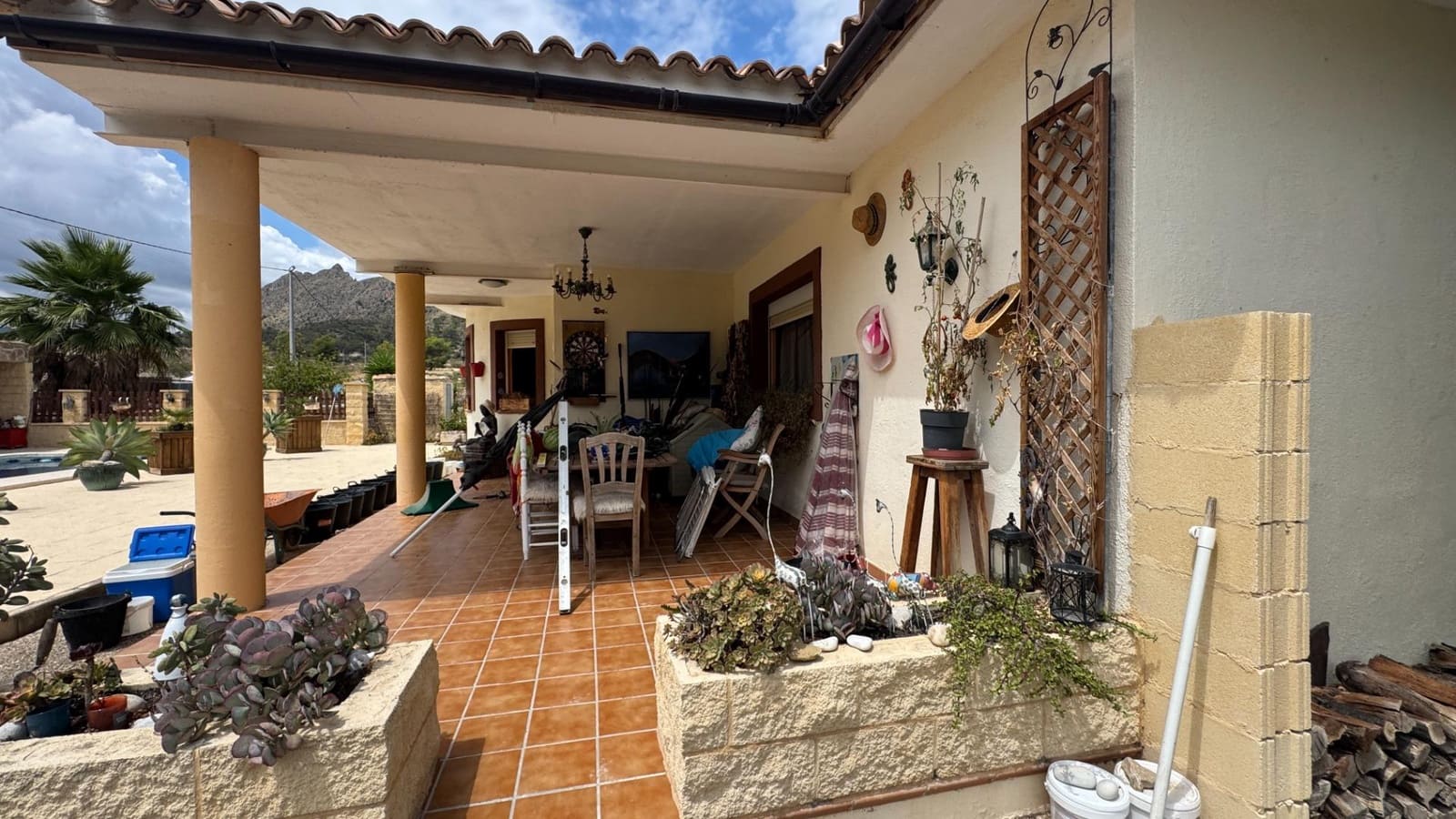 5 Zimmer Finca/Landgut zu verkaufen in Relleu mit Pool - 350.000 € (Ref: 9860211)