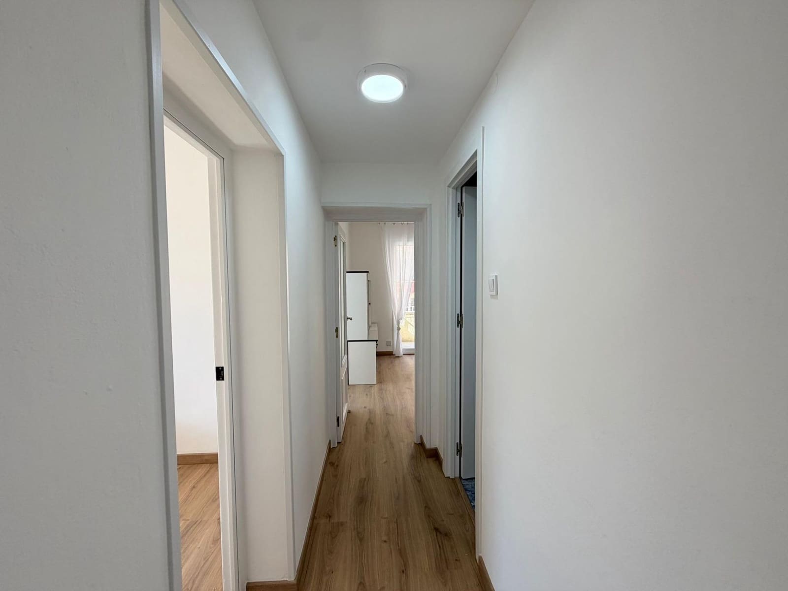2 soveværelse Lejlighed til leje i Alicante by - € 900 (Ref: 9865306)