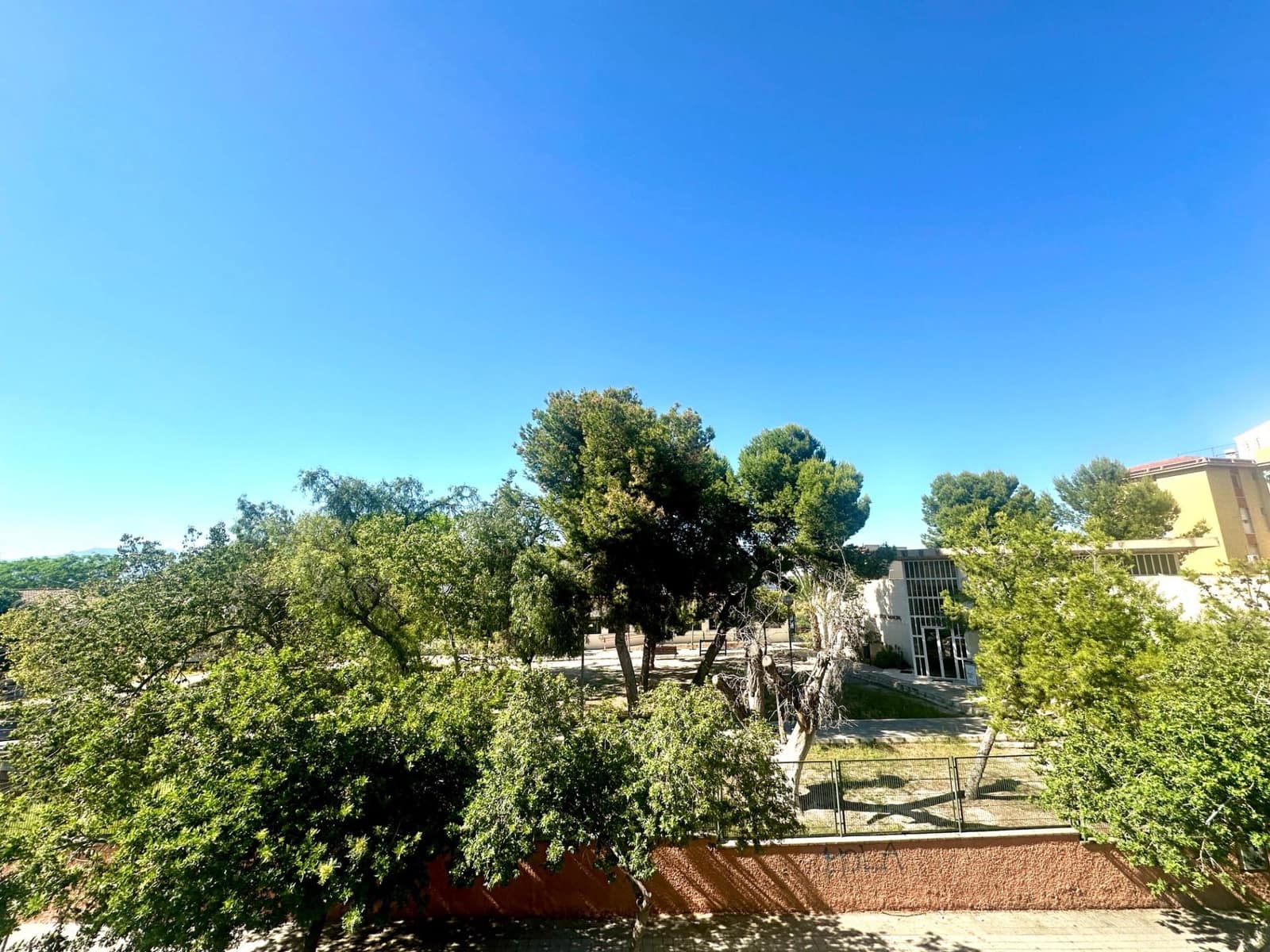 3 sypialnia Mieszkanie na sprzedaż w Miasto Alicante / Alacant - 127 000 € (Ref: 9865307)