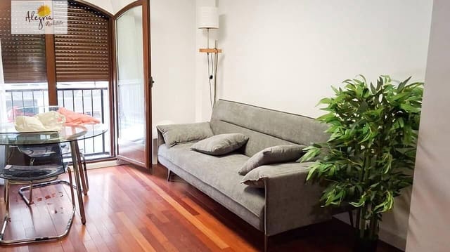 2 makuuhuone Huoneisto vuokrattavana paikassa El Pilar, Valencia kaupunki - 1 300 € (Ref: 9865309)