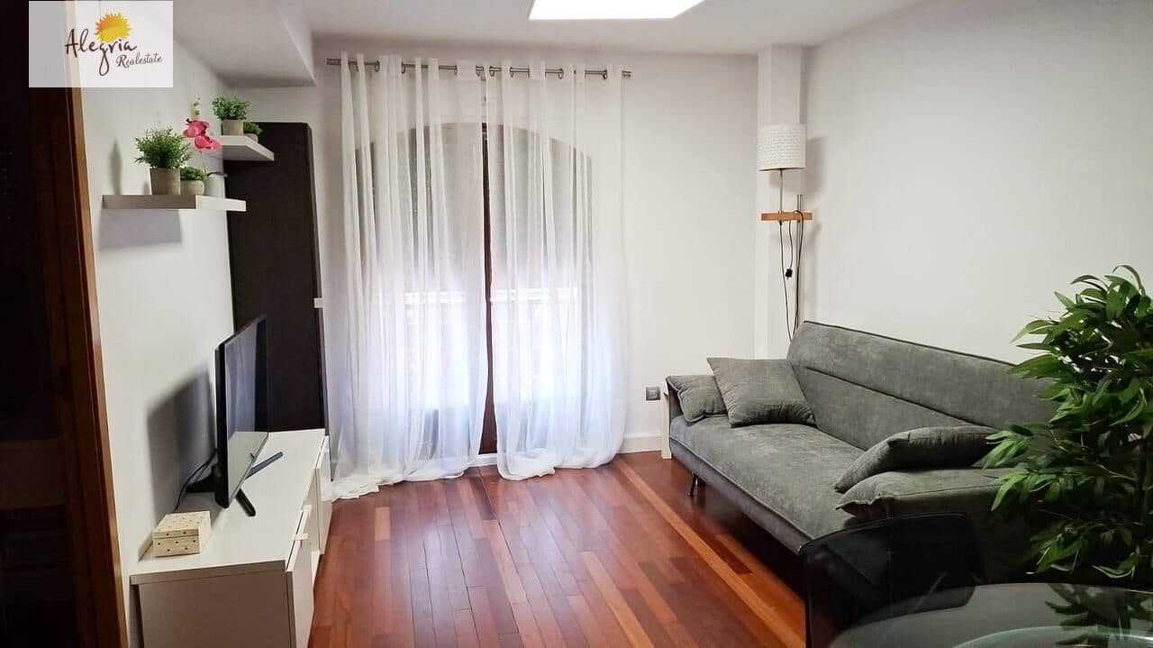 2 makuuhuone Huoneisto vuokrattavana paikassa Valencia kaupunki - 1 300 € (Ref: 9865309)
