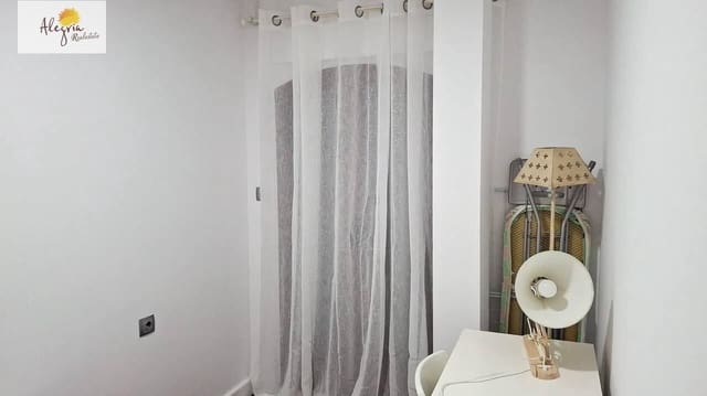 2 makuuhuone Huoneisto vuokrattavana paikassa El Pilar, Valencia kaupunki - 1 300 € (Ref: 9865309)