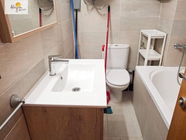2 makuuhuone Huoneisto vuokrattavana paikassa El Pilar, Valencia kaupunki - 1 300 € (Ref: 9865309)