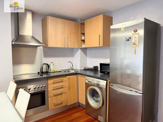 2 slaapkamer Appartement te huur in El Pilar, Valencia stad - € 1.300 (Ref: 9865309)