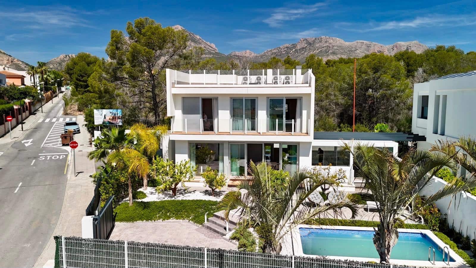 4 makuuhuone Huvila myytävänä paikassa La Nucia - 860 000 € (Ref: 9867096)