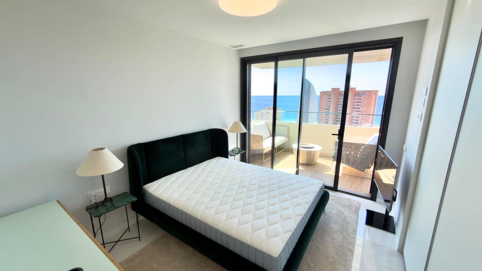 3 sypialnia Apartament na sprzedaż w Benidorm - 760 000 € (Ref: 9873661)