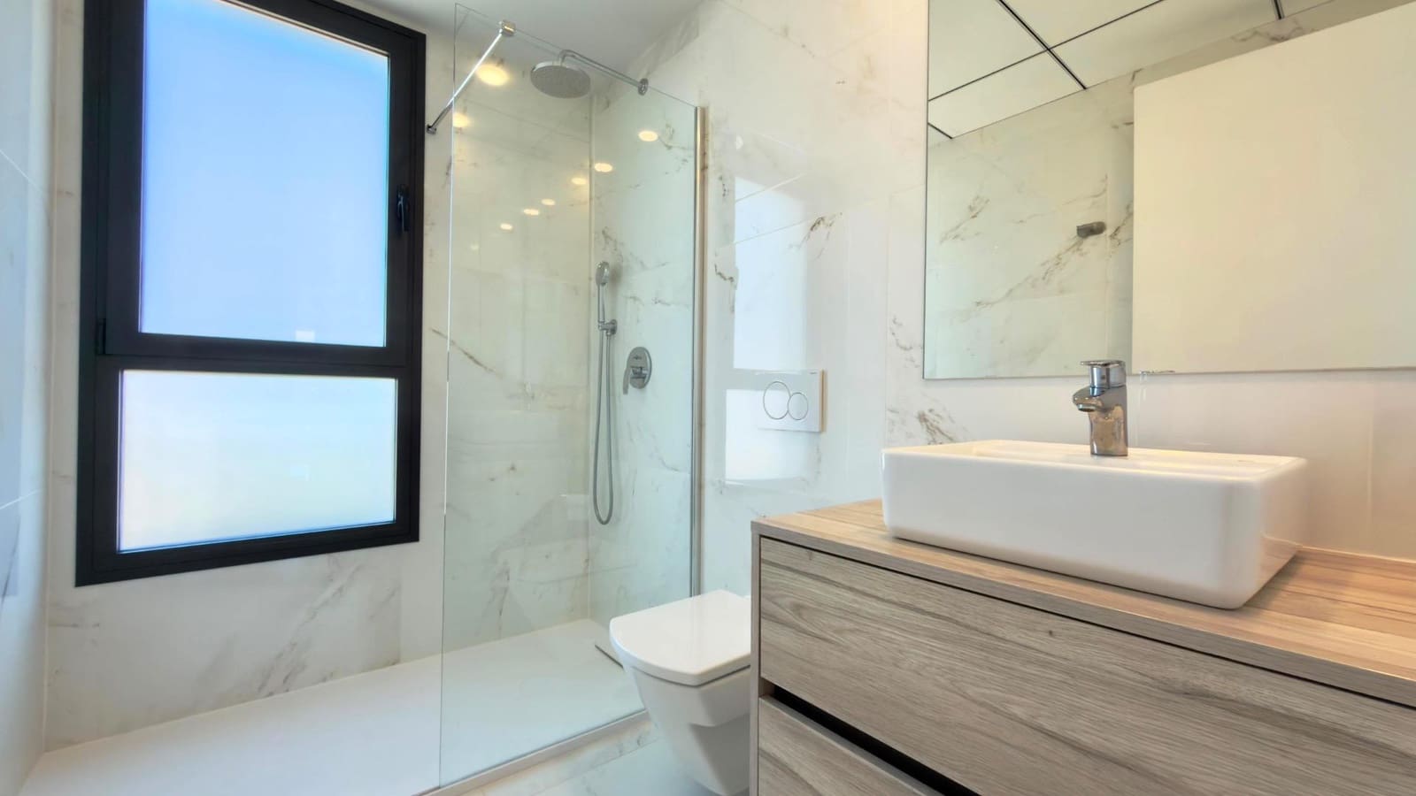 3 sypialnia Apartament na sprzedaż w Benidorm - 760 000 € (Ref: 9873661)