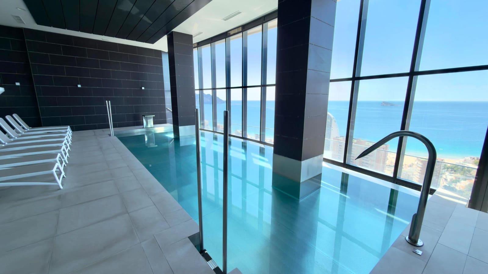 3 sypialnia Apartament na sprzedaż w Benidorm - 760 000 € (Ref: 9873661)
