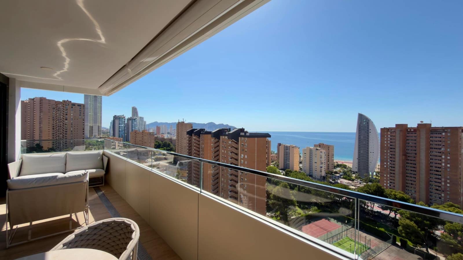 3 sypialnia Apartament na sprzedaż w Benidorm - 760 000 € (Ref: 9873661)