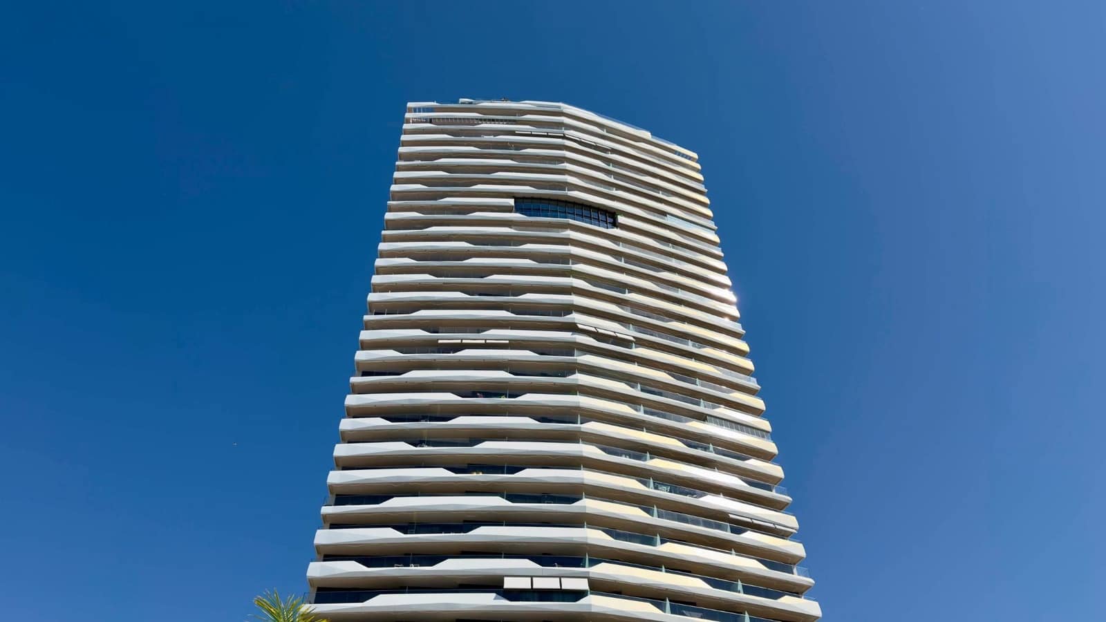 3 sypialnia Apartament na sprzedaż w Benidorm - 760 000 € (Ref: 9873661)