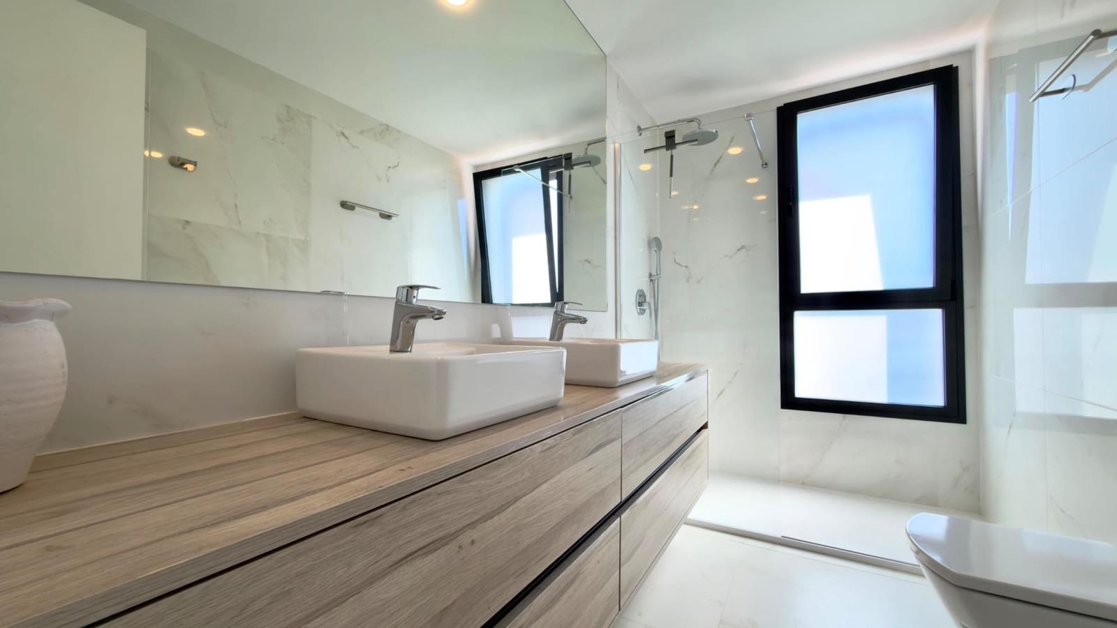 3 sypialnia Apartament na sprzedaż w Benidorm - 760 000 € (Ref: 9873661)