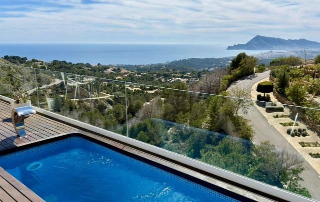 4 soveværelse Penthouse til salg i Altea med swimmingpool garage - € 849.000 (Ref: 9876533)