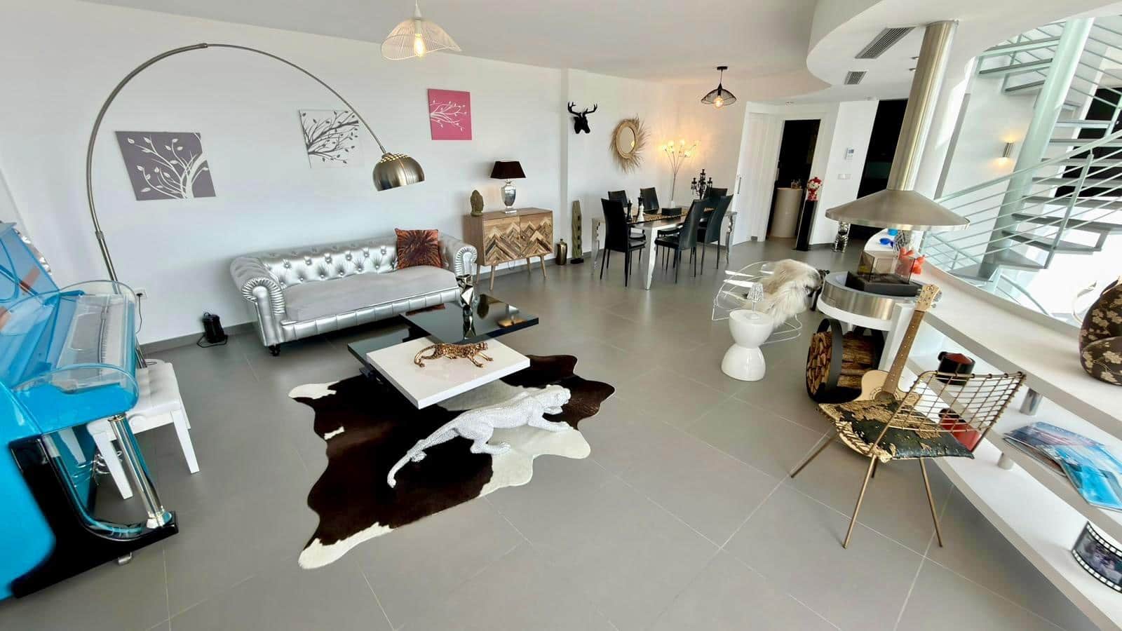 4 soveværelse Penthouse til salg i Altea med swimmingpool garage - € 849.000 (Ref: 9876533)