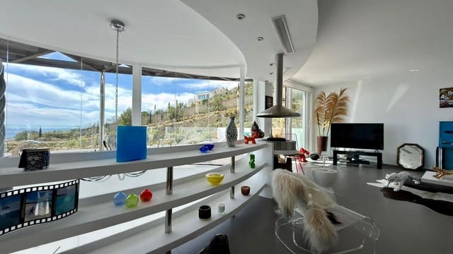 4 soveværelse Penthouse til salg i Altea med swimmingpool garage - € 849.000 (Ref: 9876533)