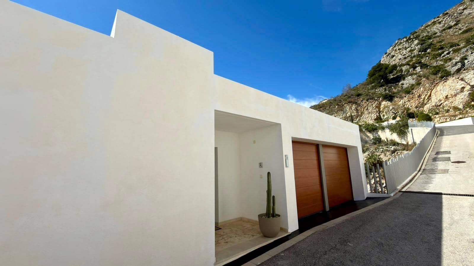 4 soveværelse Penthouse til salg i Altea med swimmingpool garage - € 849.000 (Ref: 9876533)