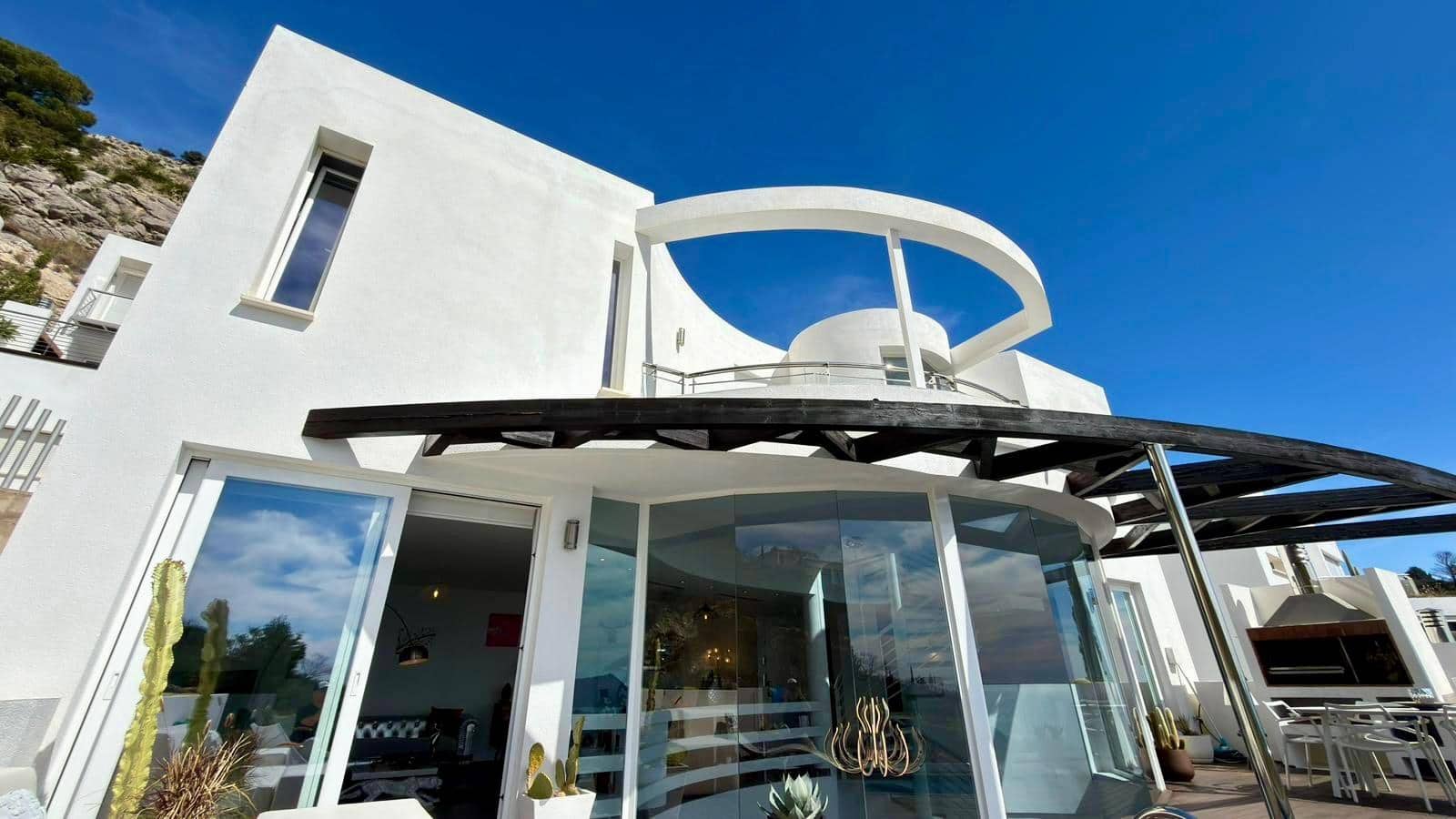 4 soveværelse Penthouse til salg i Altea med swimmingpool garage - € 849.000 (Ref: 9876533)
