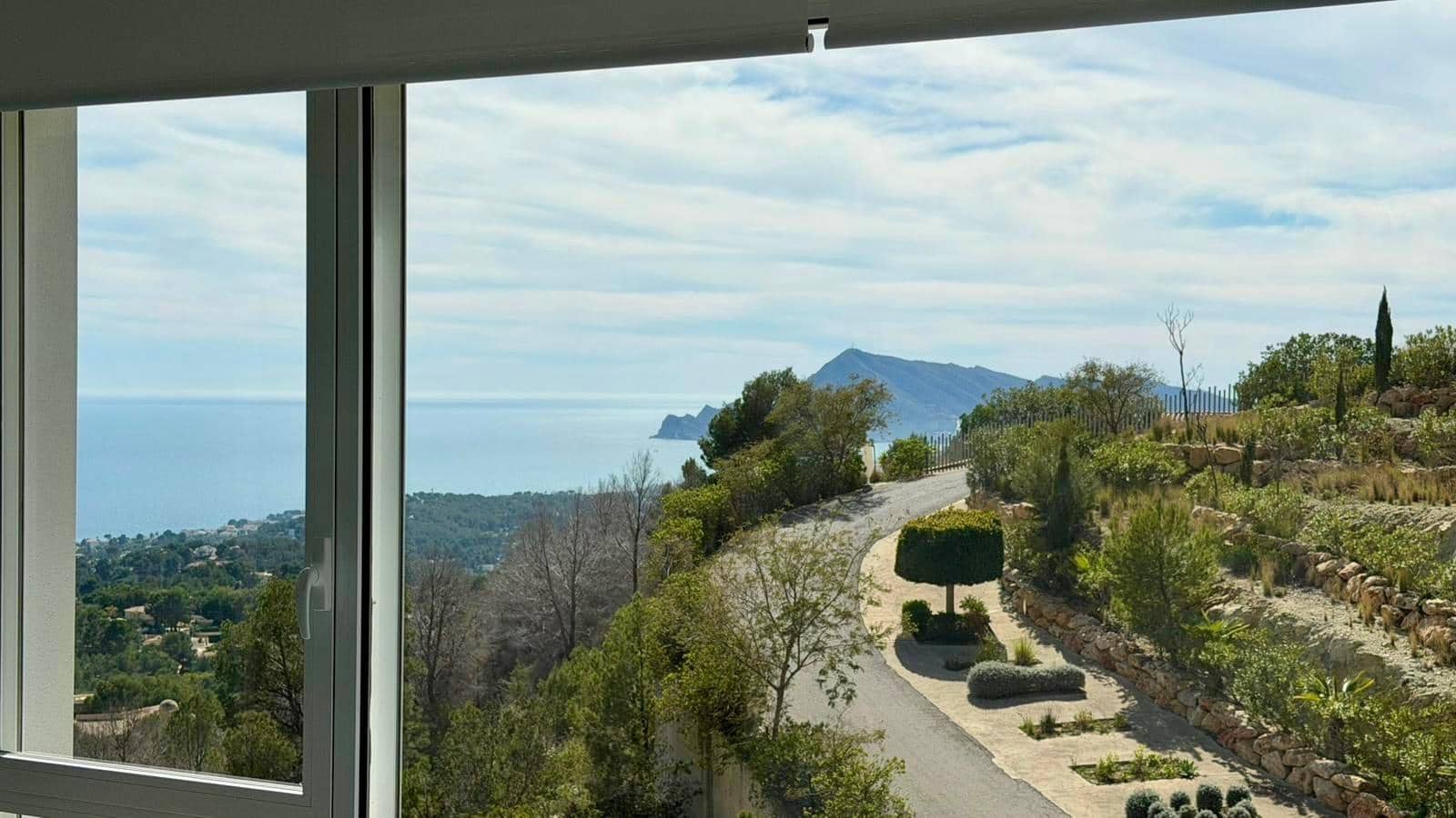4 soveværelse Penthouse til salg i Altea med swimmingpool garage - € 849.000 (Ref: 9876533)