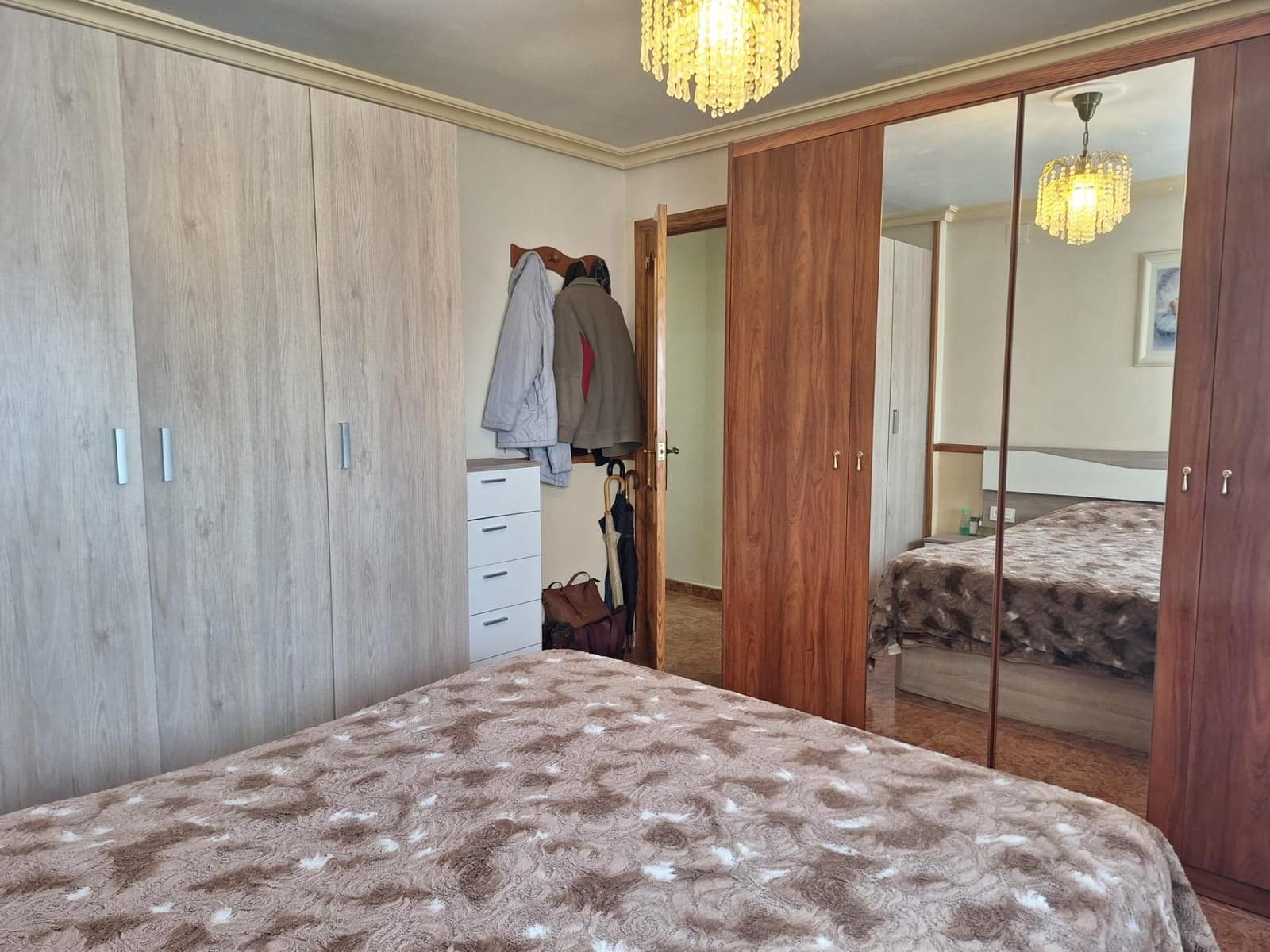 2 chambre Appartement à vendre à Alicante ville - 154 900 € (Ref: 9878967)