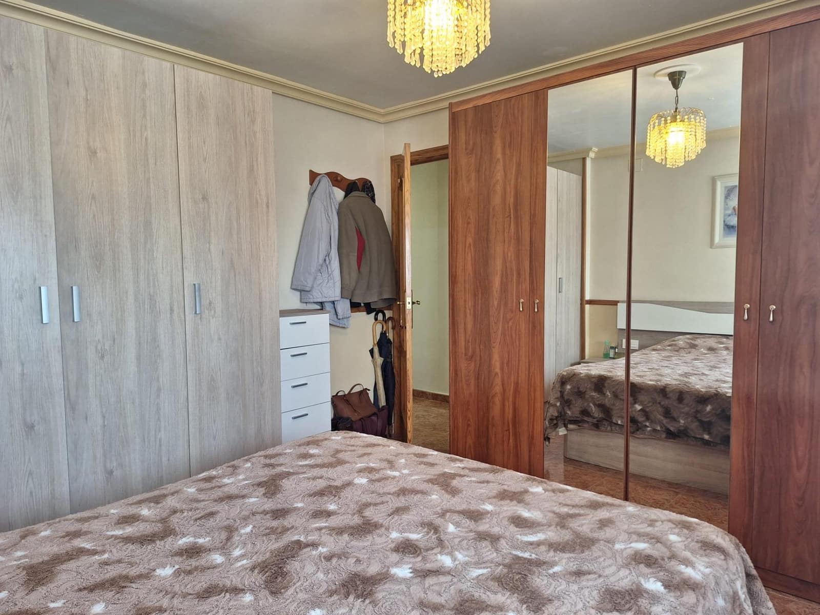 2 chambre Appartement à vendre à Alicante ville - 154 900 € (Ref: 9878967)