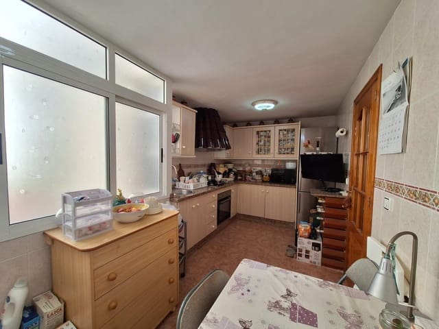 2 soveværelse Lejlighed til salg i San Agustín, Alicante by - € 149.000 (Ref: 9878967)