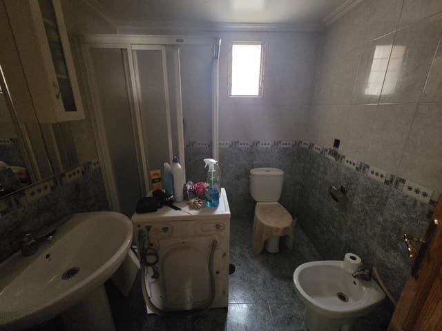 3 camera da letto Appartamento in vendita in Alicante città - 121.000 € (Rif: 9878968)