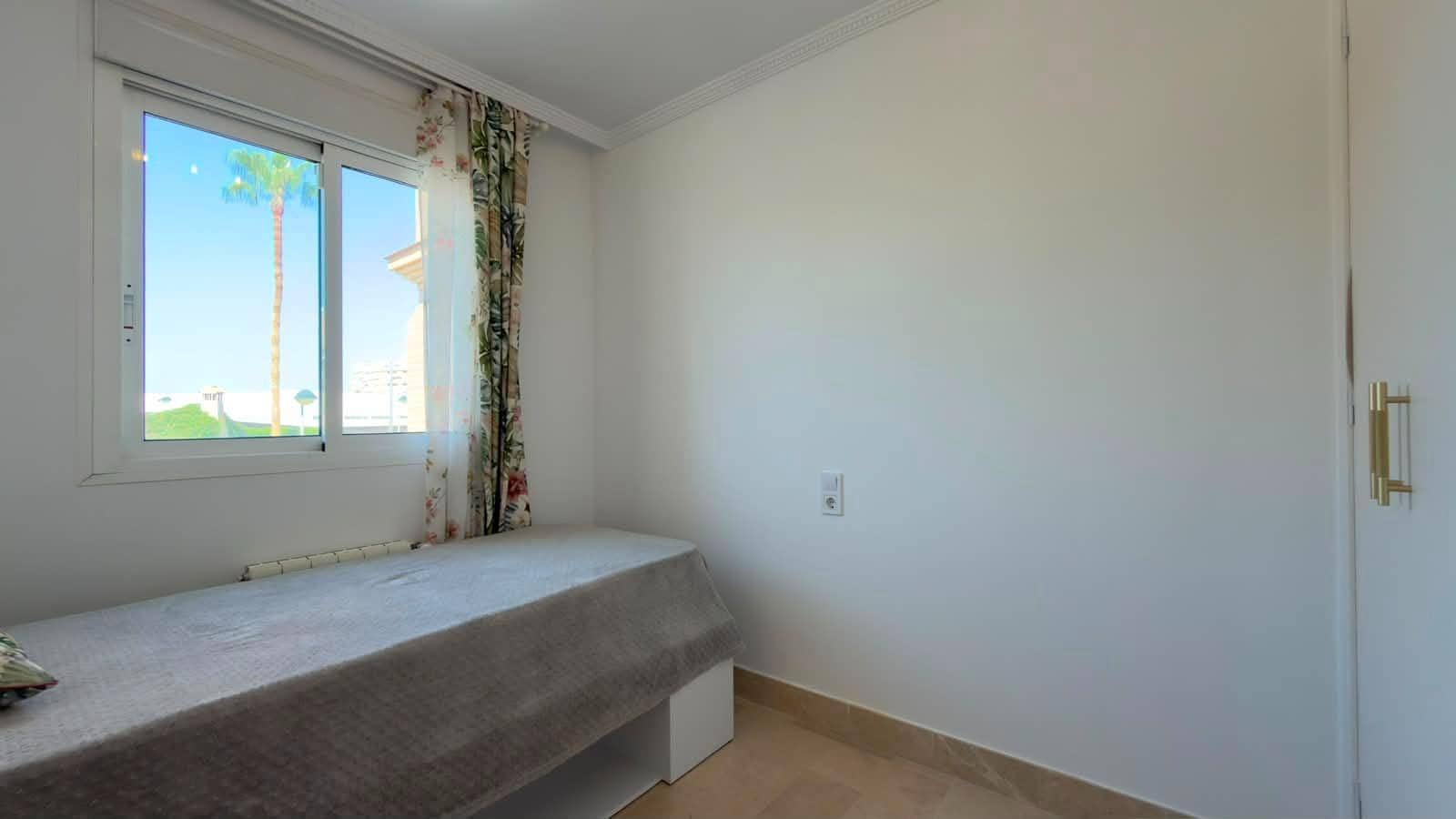 3 slaapkamer Rijtjeshuis te koop in San Juan de Alicante / Sant Joan d'Alacant met zwembad garage - € 620.000 (Ref: 9882009)