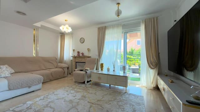 3 makuuhuone Rivitalo myytävänä paikassa San Juan de Alicante / Sant Joan d'Alacant mukana uima-altaan 
autotalli - 620 000 € (Ref: 9882009)