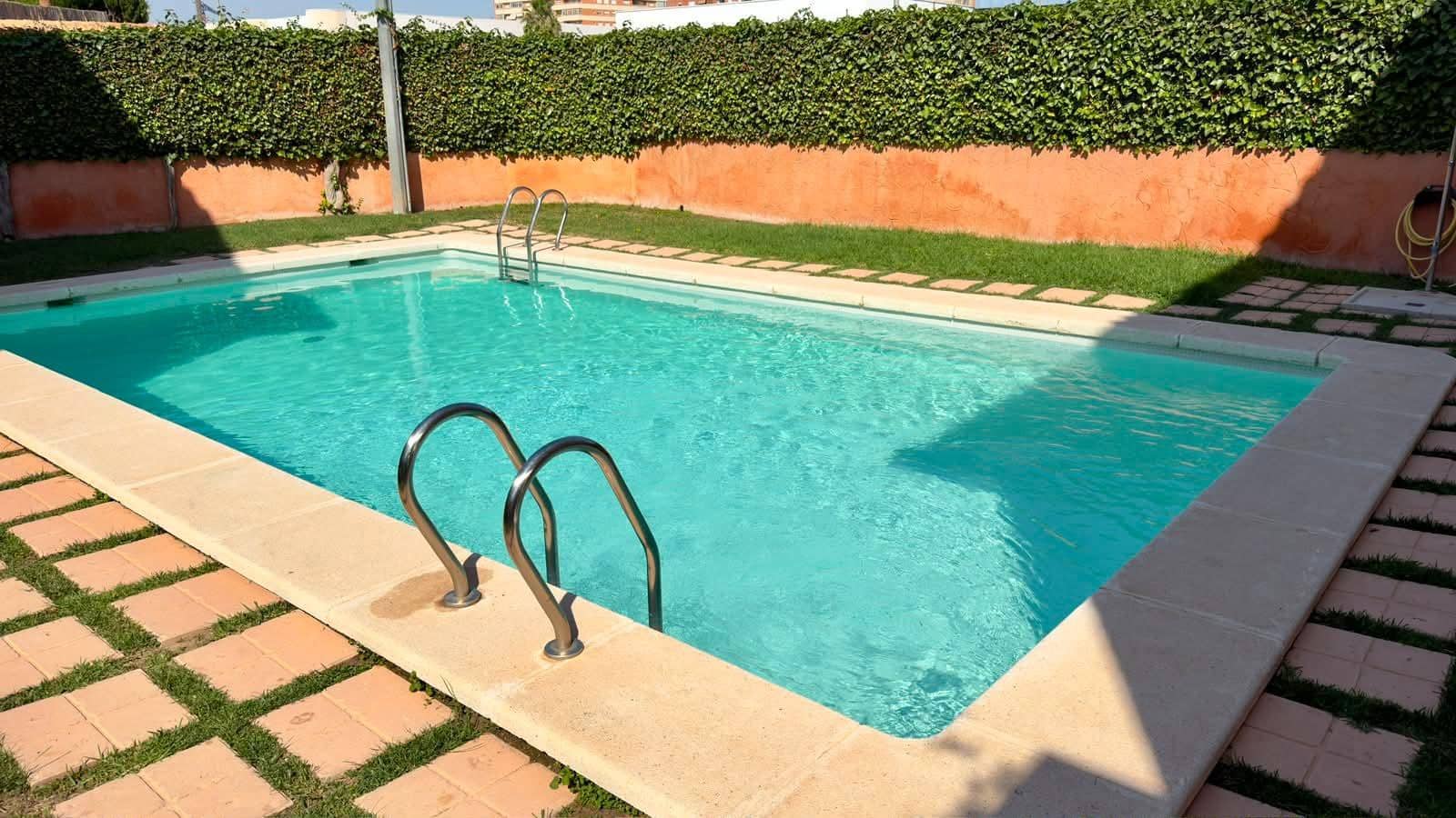 3 slaapkamer Rijtjeshuis te koop in San Juan de Alicante / Sant Joan d'Alacant met zwembad garage - € 620.000 (Ref: 9882009)