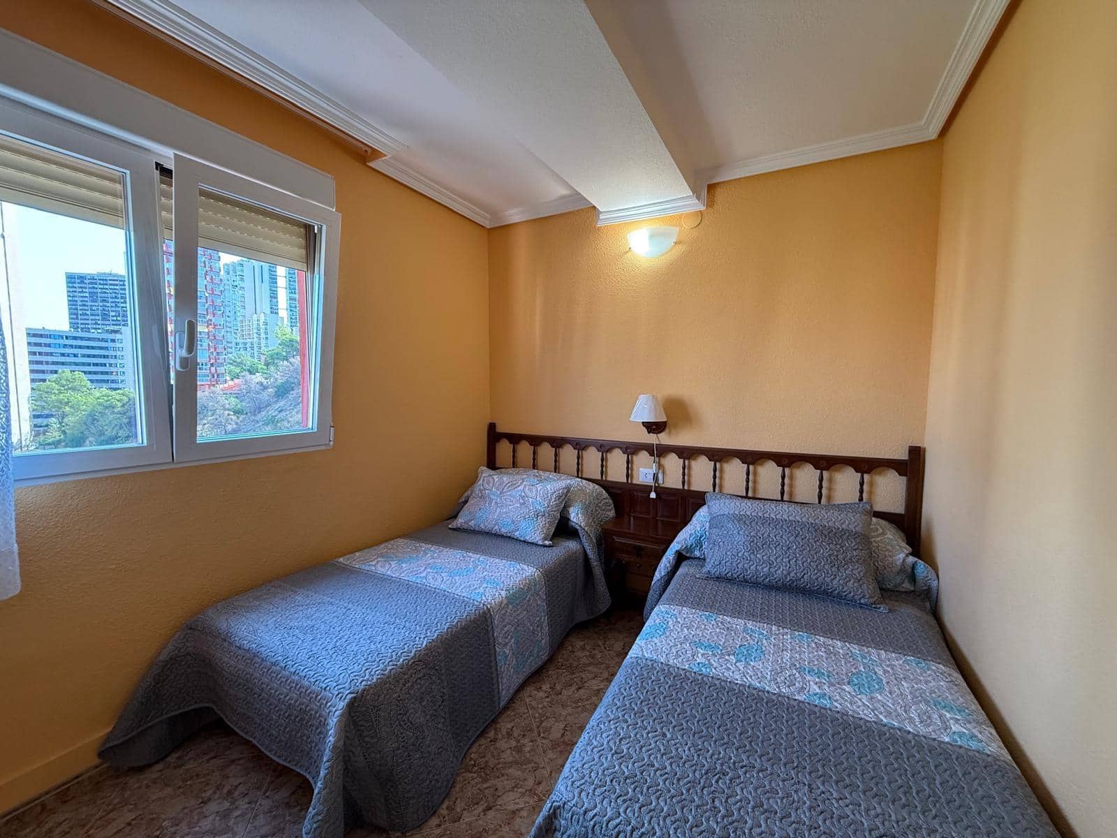 3 sypialnia Mieszkanie na sprzedaż w Benidorm z basenem - 375 000 € (Ref: 9882010)