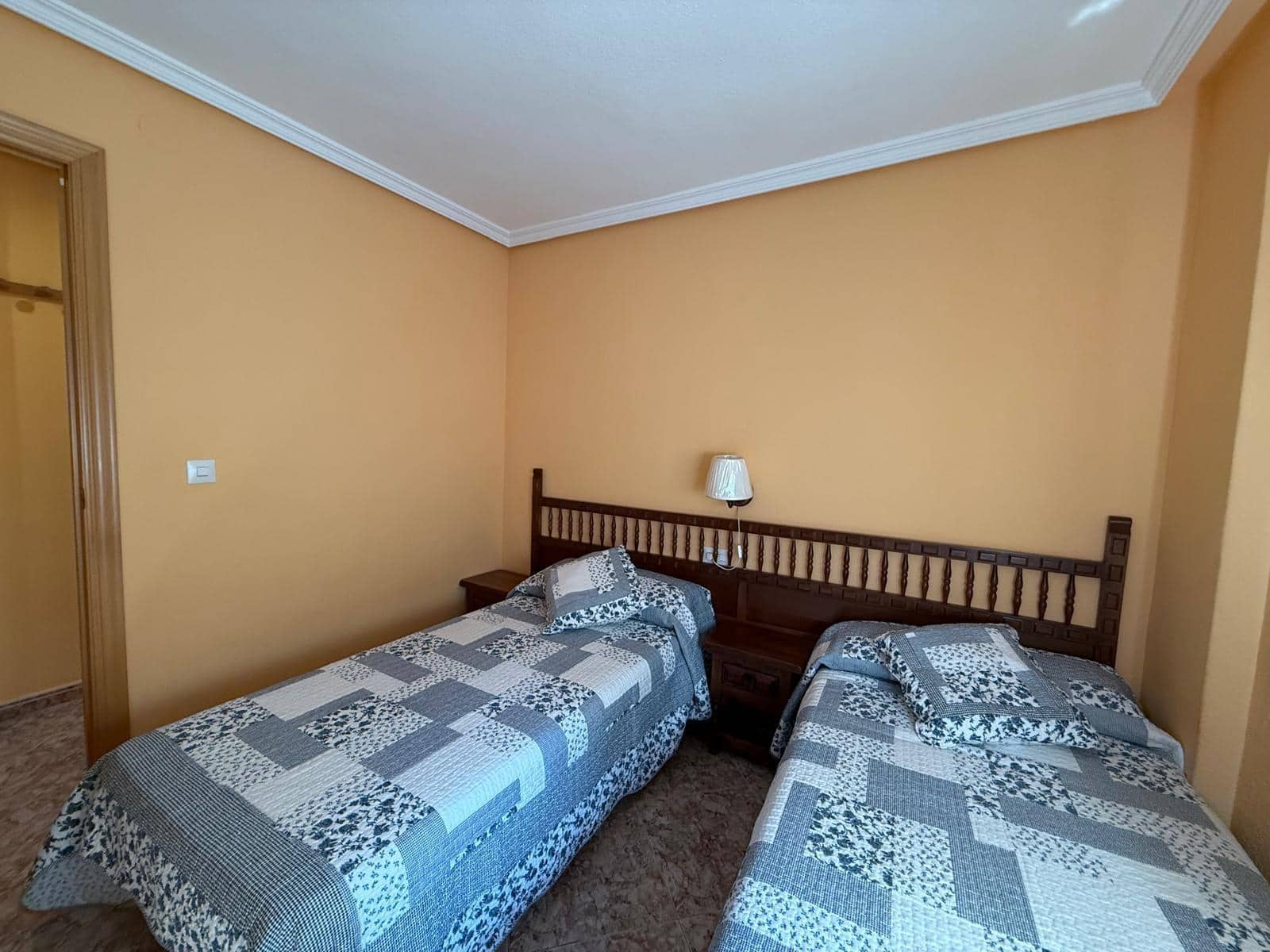 3 sypialnia Mieszkanie na sprzedaż w Benidorm z basenem - 375 000 € (Ref: 9882010)