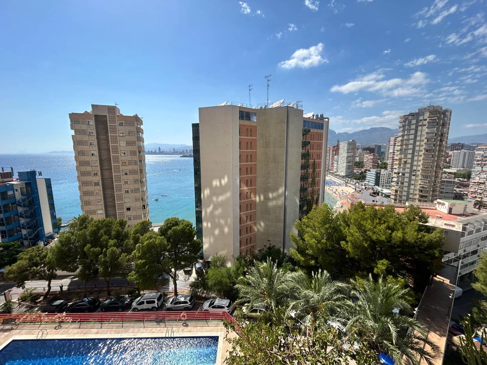 3 sypialnia Mieszkanie na sprzedaż w Benidorm z basenem - 375 000 € (Ref: 9882010)