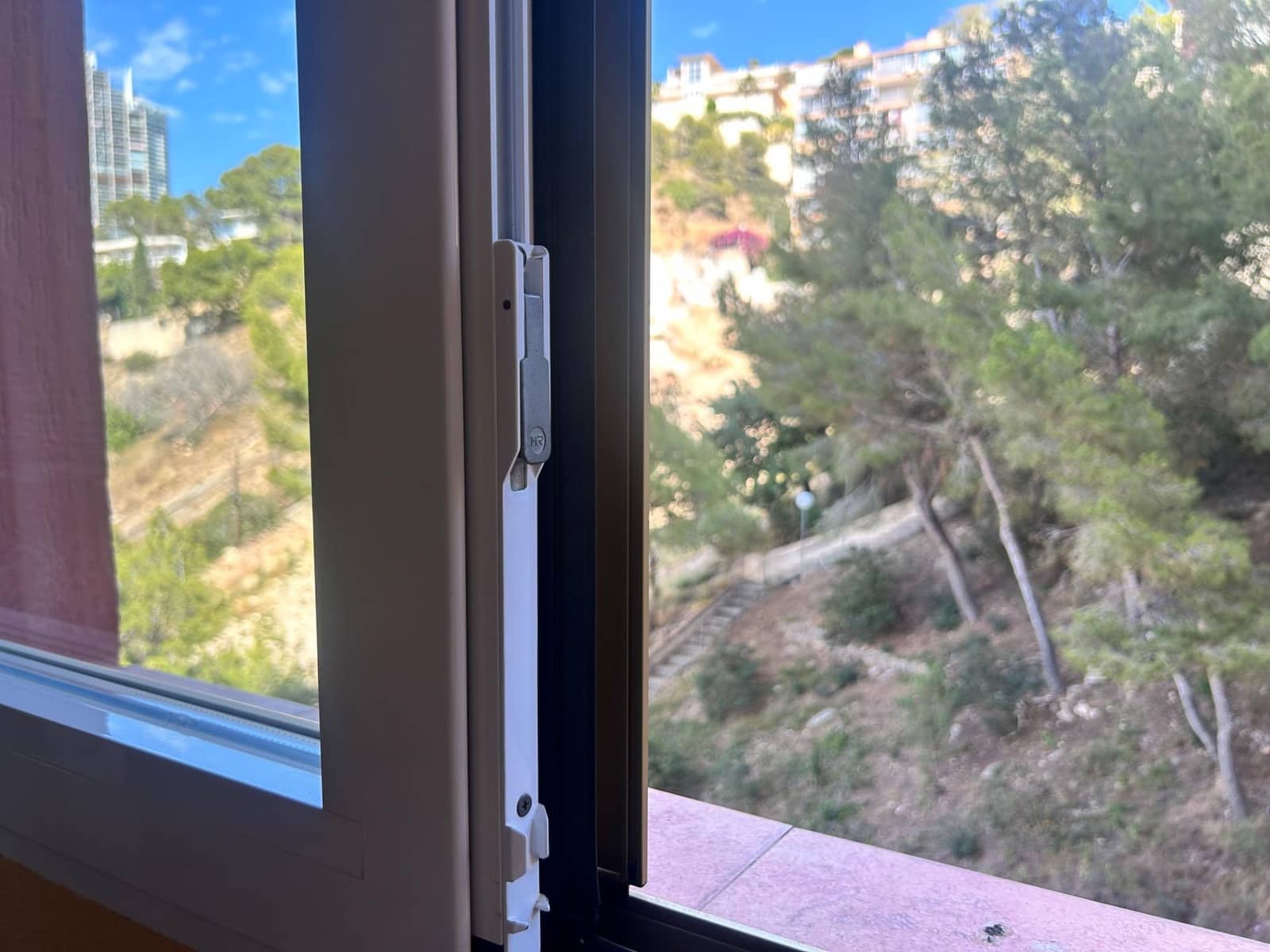 3 sypialnia Mieszkanie na sprzedaż w Benidorm z basenem - 375 000 € (Ref: 9882010)